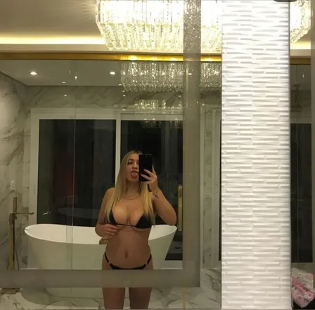 OnlyFans cuenta lucescamarayaccionn header 2