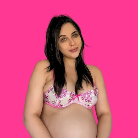 OnlyFans of yasbaker