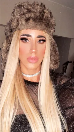 OnlyFans cuenta loren21f header 2
