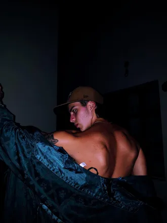 OnlyFans cuenta diego.valeroo1 header 2
