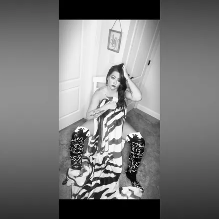OnlyFans cuenta hollimcc header 2