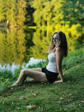 OnlyFans cuenta ninousek12 header 2