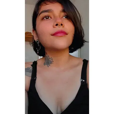 OnlyFans cuenta x_chxrrybxmb_x avatar 1
