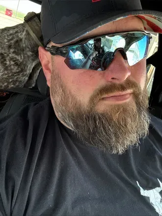 OnlyFans cuenta veterantrucker avatar 1