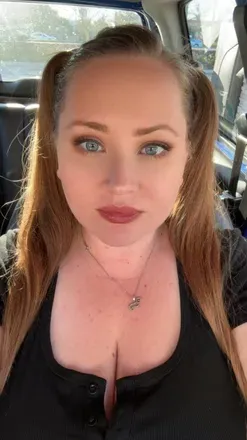 OnlyFans cuenta livv_violet avatar 1