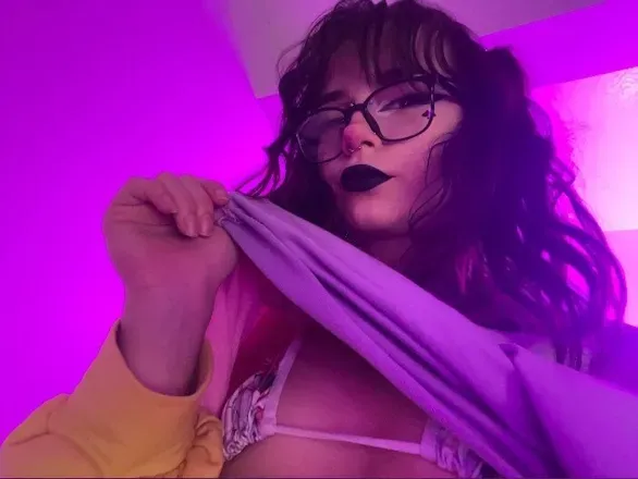 OnlyFans account  faebearx avatar 1
