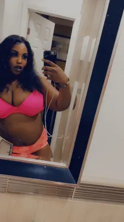 OnlyFans cuenta thepretty.bbw header 2