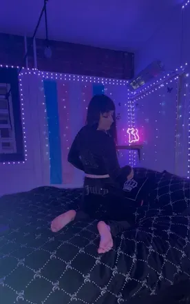 OnlyFans cuenta kristiscageleaks header 2