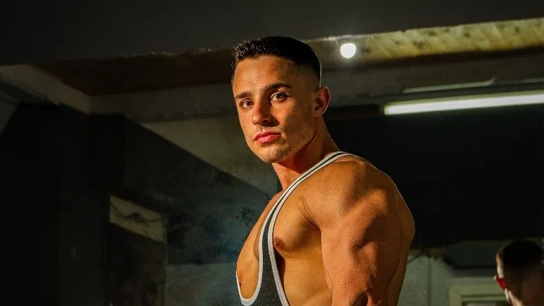 OnlyFans cuenta facusexyvip header 2