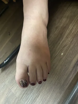 OnlyFans cuenta nelliejanefeet header 2