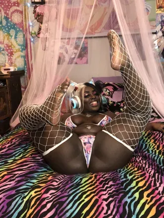 OnlyFans account  sungypsy avatar 1