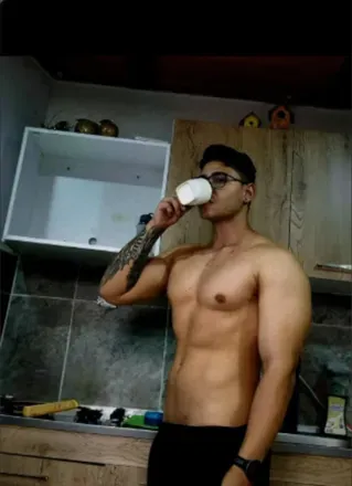 OnlyFans cuenta chayan2565 header 2