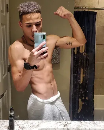 OnlyFans cuenta lij2121 avatar 1