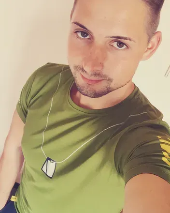 OnlyFans cuenta micholino92 avatar 1