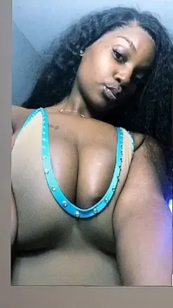 OnlyFans cuenta brattwitdaprettypussy avatar 1