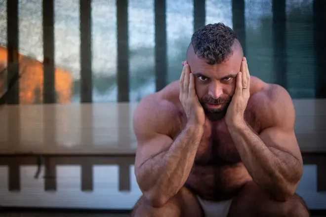 OnlyFans cuenta antonycortinovis header 2