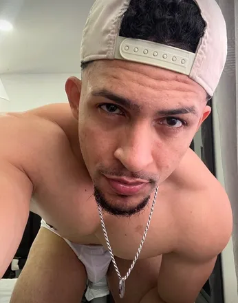OnlyFans account  oscarparedesx avatar 1