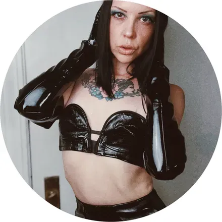 OnlyFans account  maddie_royce avatar 1