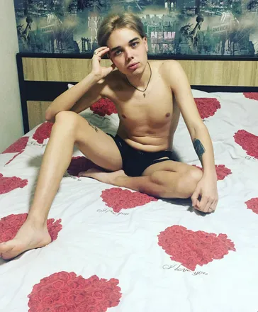 OnlyFans cuenta aleksandrgrank7 header 2
