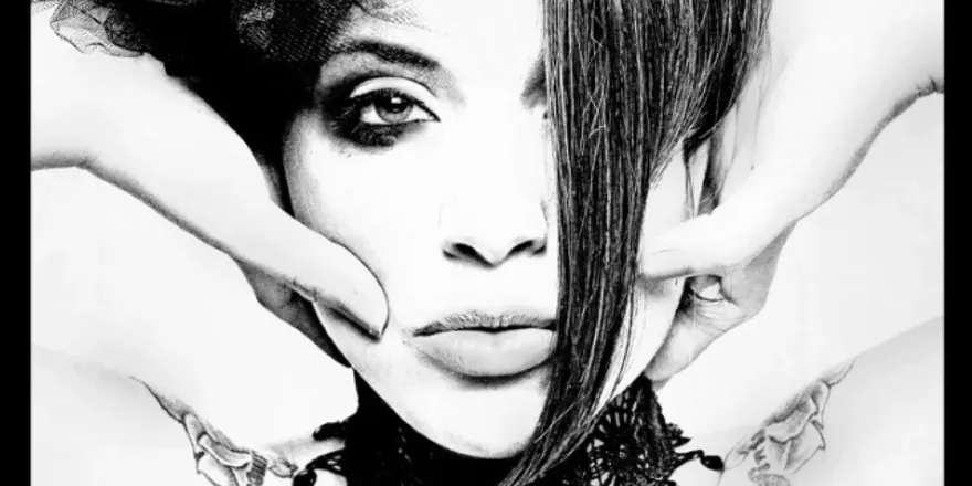 OnlyFans cuenta jessielynne header 2