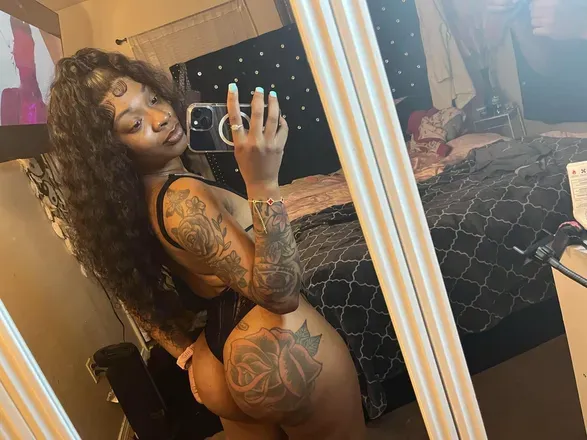 OnlyFans cuenta kaayelisee avatar 1