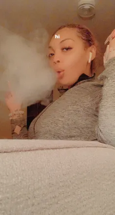 OnlyFans cuenta glizzmomo header 2