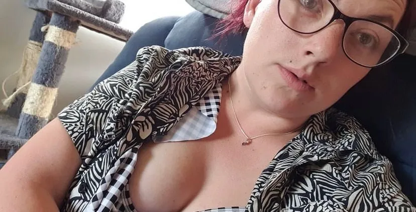 OnlyFans cuenta x_ladypo_x header 2