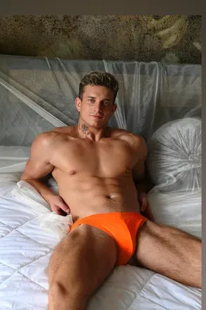 OnlyFans cuenta homelesbruce avatar 1
