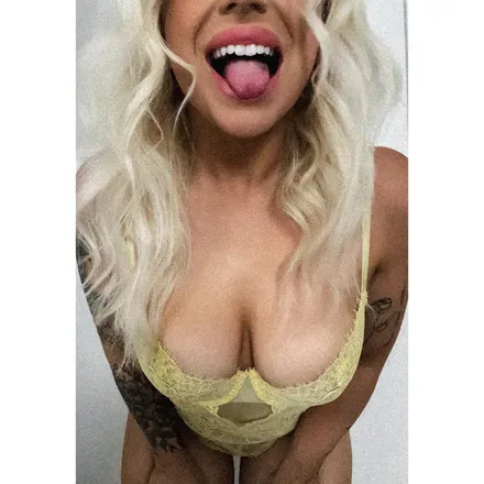 OnlyFans account  u107341316 avatar 1
