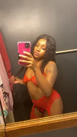 OnlyFans account  deshawnnashanice avatar 1
