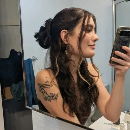 OnlyFans cuenta emilypenelope1224 avatar 1