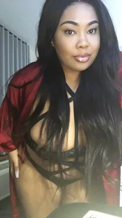 OnlyFans cuenta wewantchristina header 2