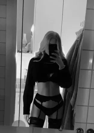 OnlyFans cuenta artzyzoe avatar 1