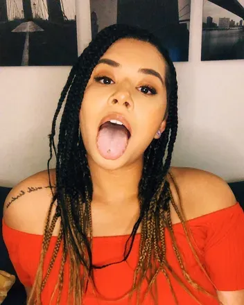 OnlyFans cuenta fayeforbes avatar 1