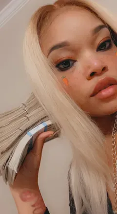 OnlyFans cuenta bigscarlet2u avatar 1