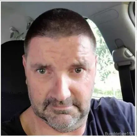 OnlyFans cuenta bumblebee1971 avatar 1