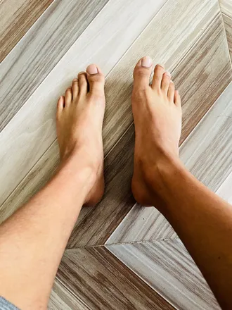 OnlyFans cuenta feet_guy_latino header 2