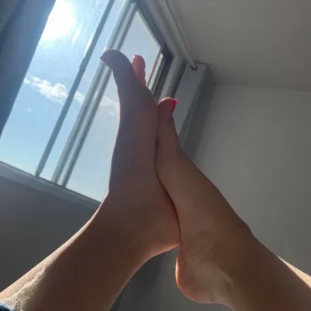 OnlyFans account  ali2shoes avatar 1