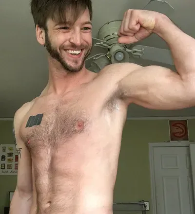 OnlyFans cuenta tomar_re avatar 1
