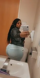 OnlyFans cuenta blaqbarbie header 2