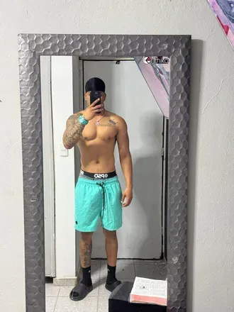 OnlyFans cuenta yohandry_01 avatar 1