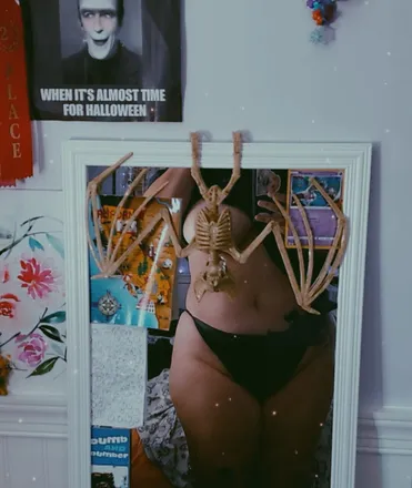 OnlyFans cuenta missxrissx header 2