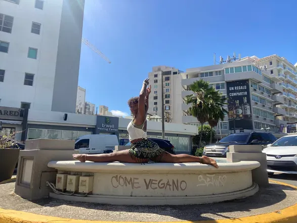 OnlyFans cuenta ancestrala header 2