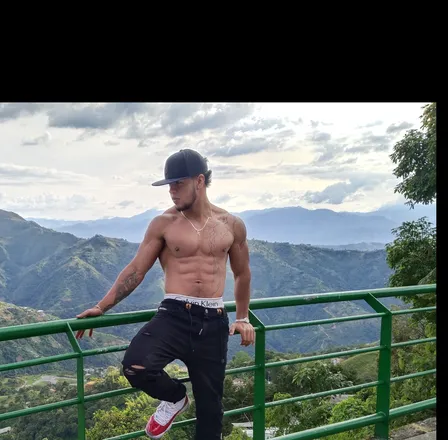 OnlyFans cuenta jacobr6r header 2