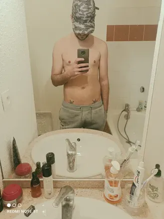 OnlyFans account  evilchou header 2