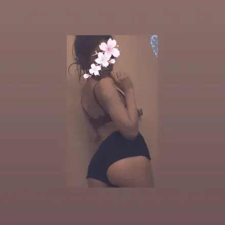 OnlyFans cuenta rennibug avatar 1