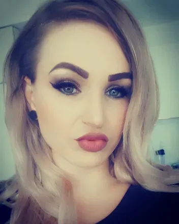 OnlyFans account  lovely_lovelynn avatar 1