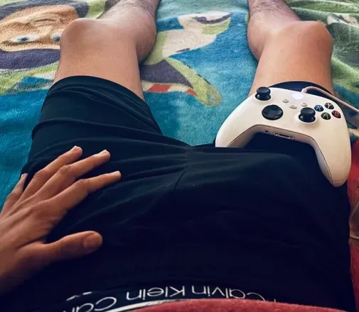 OnlyFans cuenta twinkcurvedd header 2