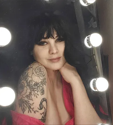 OnlyFans cuenta summoningsalvie avatar 1