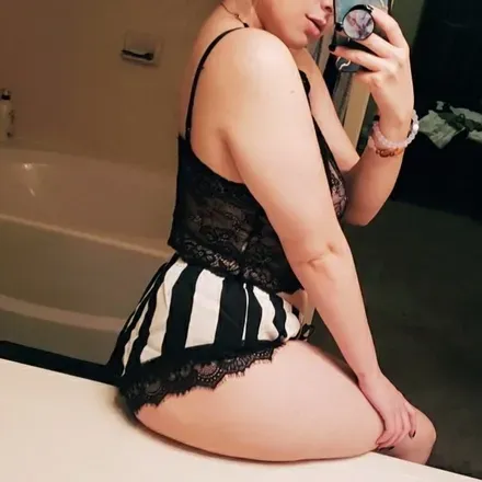 OnlyFans cuenta llovelyy avatar 1